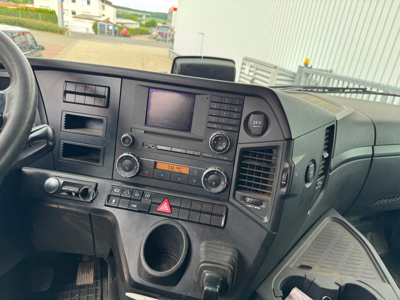 Mercedes-Benz Arocs 2651 L 6x4 Arocs 2651 L 6x4, Retarder, StreamSpace - شاحنة هيكل كابينة: صورة 2 Mercedes-Benz Arocs 2651 L 6x4 Arocs 2651 L 6x4, Retarder, StreamSpace - شاحنة هيكل كابينة: صورة 2