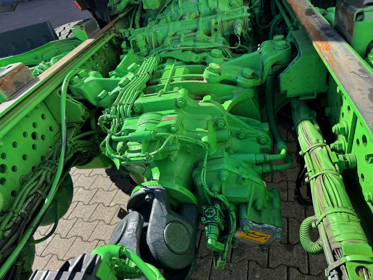 Mercedes-Benz Arocs 3242/48 LK 8x4/4 Arocs 3242/48 LK 8x4/4, Lenk-/Liftachse - شاحنة ذات خطاف: صورة 2 Mercedes-Benz Arocs 3242/48 LK 8x4/4 Arocs 3242/48 LK 8x4/4, Lenk-/Liftachse - شاحنة ذات خطاف: صورة 2