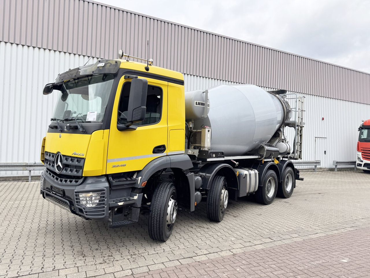 Mercedes-Benz Arocs 3246 B 8x4/4 Arocs 3246 B 8x4/4, Liebherr HTM 905 Mischer, 9m³, Multimedia Cockpit, Navi - شاحنة خلاطة خرسانة: صورة 1 Mercedes-Benz Arocs 3246 B 8x4/4 Arocs 3246 B 8x4/4, Liebherr HTM 905 Mischer, 9m³, Multimedia Cockpit, Navi - شاحنة خلاطة خرسانة: صورة 1