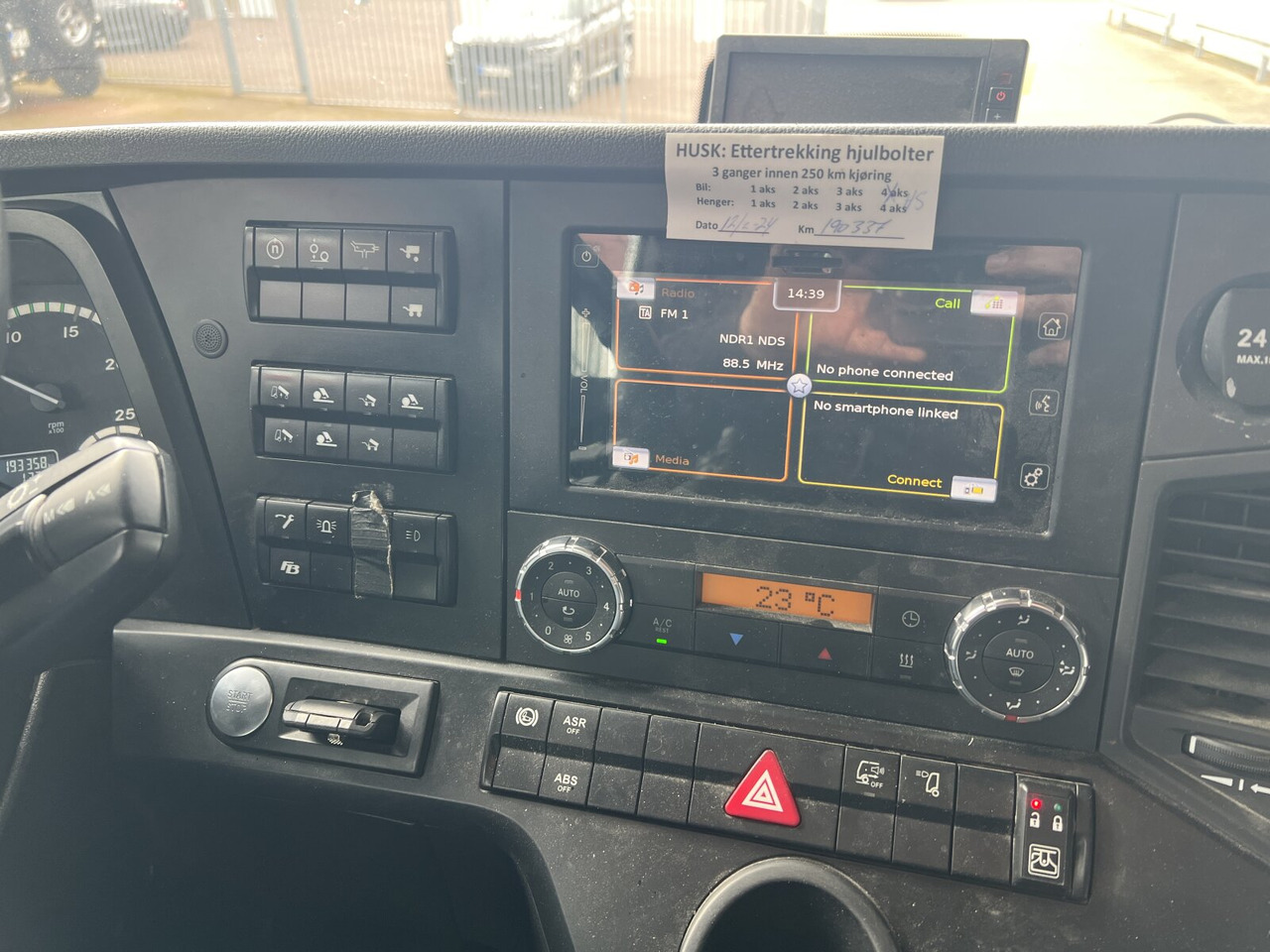 Mercedes-Benz Arocs 3253 K 8x4/4 Arocs 3253 K 8x4/4, Retarder, Motorabtrieb - شاحنة ذات خطاف: صورة 3 Mercedes-Benz Arocs 3253 K 8x4/4 Arocs 3253 K 8x4/4, Retarder, Motorabtrieb - شاحنة ذات خطاف: صورة 3