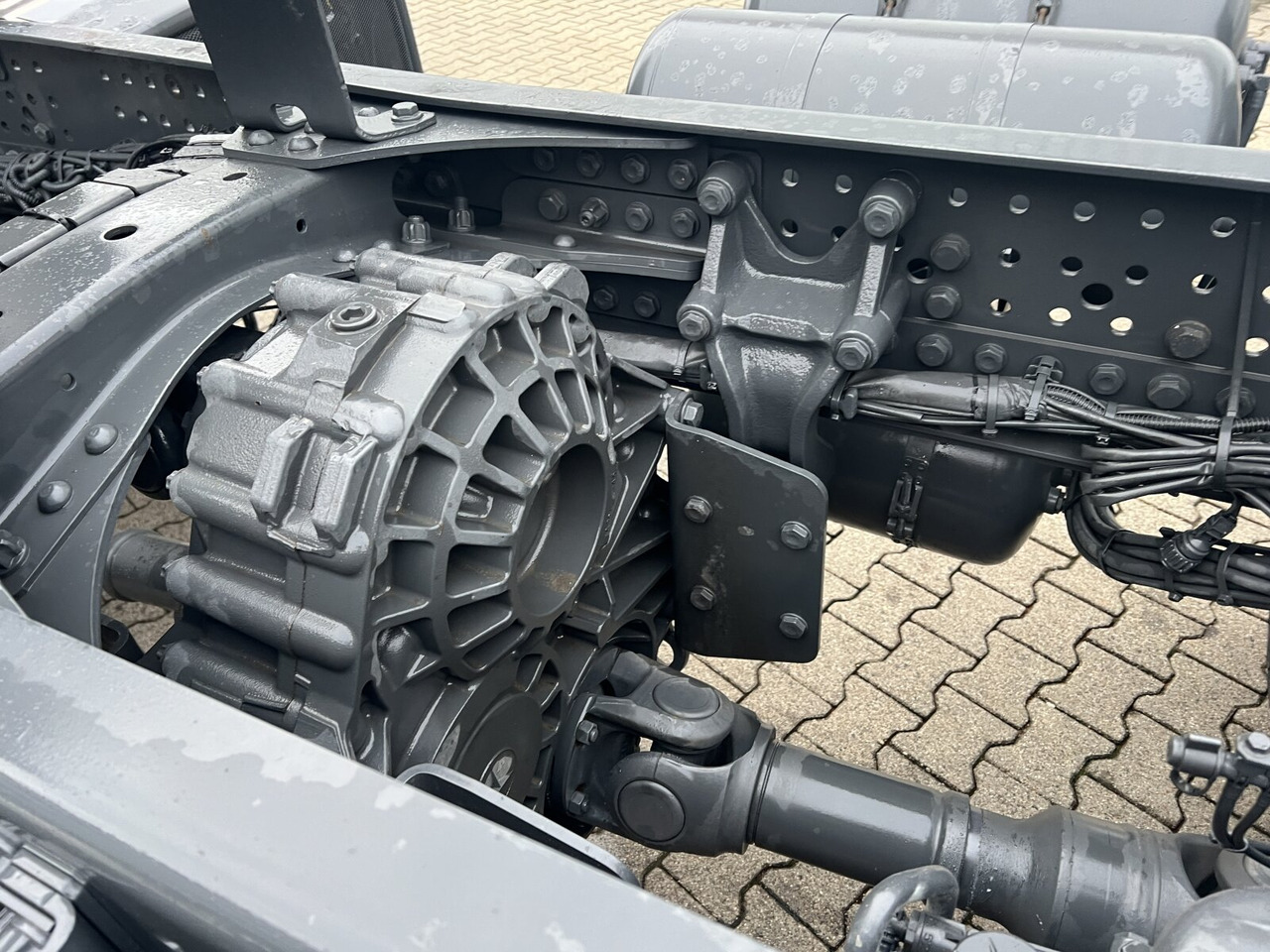 Mercedes-Benz Arocs 3340/46 A 6x6 Arocs 3340/46 A 6x6, Grounder - شاحنة هيكل كابينة: صورة 2 Mercedes-Benz Arocs 3340/46 A 6x6 Arocs 3340/46 A 6x6, Grounder - شاحنة هيكل كابينة: صورة 2
