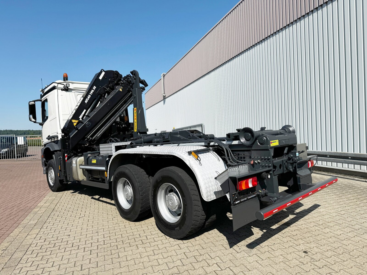 Mercedes-Benz Arocs 3351 AK 6x6 Arocs 3351 AK 6x6, Retarder, Navi, Grounder, Kran Atlas AK 190.2E, Funk Mercedes-Benz Arocs 3351 AK 6x6 Arocs 3351 AK 6x6, Retarder, Navi, Grounder, Kran Atlas AK 190.2E, Funk: صورة 15