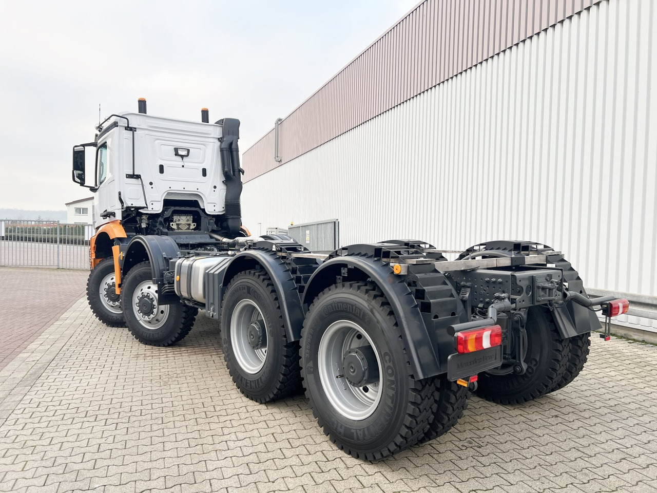 جديدة شاحنة هيكل كابينة Mercedes-Benz Arocs 4151 AK 8x8/4 Arocs 4151 AK 8x8/4, Grounder: صورة 11 جديدة شاحنة هيكل كابينة Mercedes-Benz Arocs 4151 AK 8x8/4 Arocs 4151 AK 8x8/4, Grounder: صورة 11