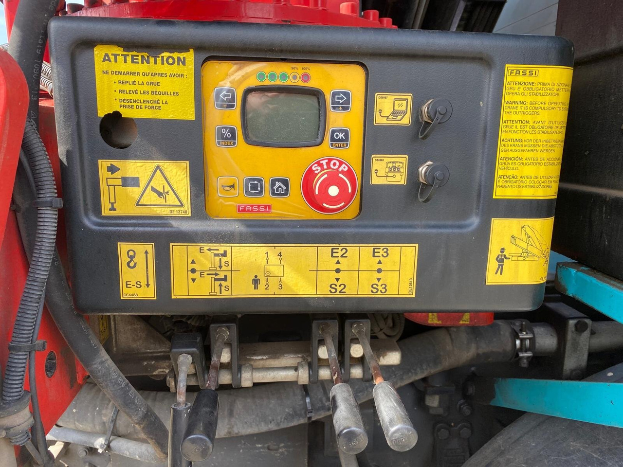 Mercedes-Benz Arocs 4151 K 8x4 Arocs 4151 K 8x4, Fassi Heckkran F 365 RA. 2.26 E Dynamic Funk - شاحنة كرين, شاحنات مسطحة: صورة 4 Mercedes-Benz Arocs 4151 K 8x4 Arocs 4151 K 8x4, Fassi Heckkran F 365 RA. 2.26 E Dynamic Funk - شاحنة كرين, شاحنات مسطحة: صورة 4