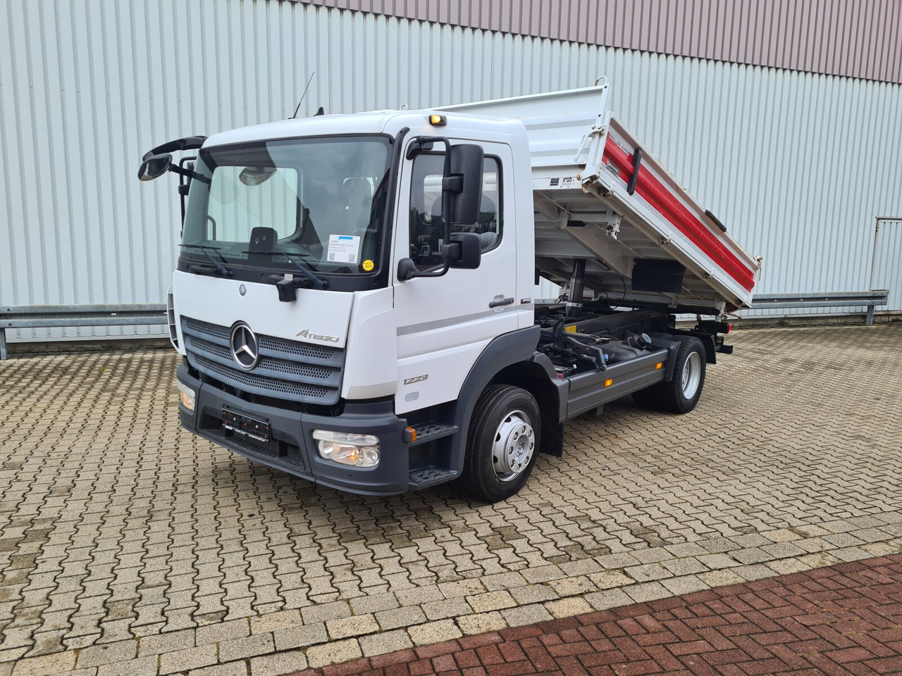 Mercedes-Benz Atego 1223 K 4x2 Atego 1223 K 4x2, 2x AHK - شاحنة قلاب: صورة 1 Mercedes-Benz Atego 1223 K 4x2 Atego 1223 K 4x2, 2x AHK - شاحنة قلاب: صورة 1