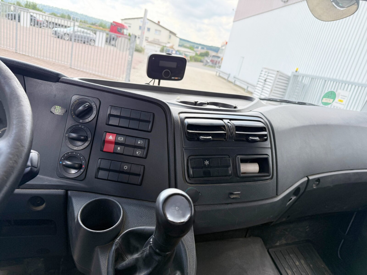 Mercedes-Benz Atego 1223 K 4x2 Atego 1223 K 4x2, 2x AHK - شاحنة قلاب: صورة 5 Mercedes-Benz Atego 1223 K 4x2 Atego 1223 K 4x2, 2x AHK - شاحنة قلاب: صورة 5