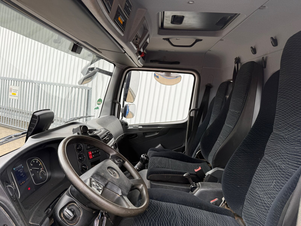 Mercedes-Benz Atego 1224 K 4x2 Atego 1224 K 4x2, Meiller 3-S-Kipper 2x AHK Öl - شاحنة قلاب: صورة 2 Mercedes-Benz Atego 1224 K 4x2 Atego 1224 K 4x2, Meiller 3-S-Kipper 2x AHK Öl - شاحنة قلاب: صورة 2