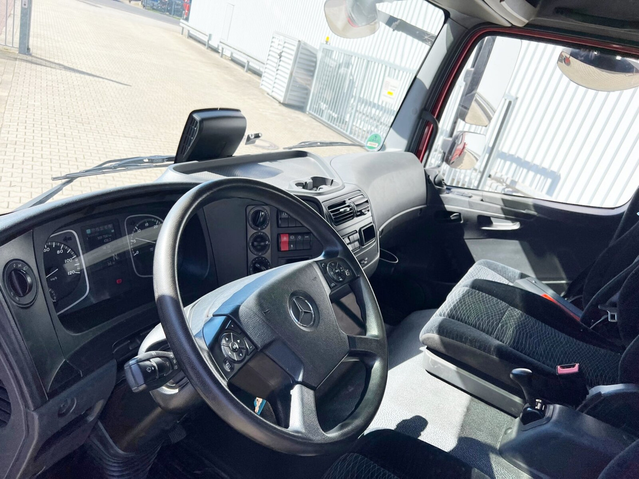 Mercedes-Benz Atego 1227 K 4x2 Atego 1227 K 4x2, Meiller Kipper - شاحنة قلاب: صورة 3 Mercedes-Benz Atego 1227 K 4x2 Atego 1227 K 4x2, Meiller Kipper - شاحنة قلاب: صورة 3