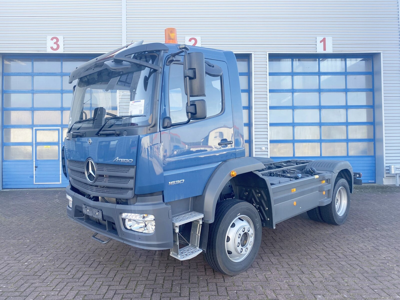 Mercedes-Benz Atego 1630 AK 4x4 Atego 1630 AK 4x4, Rechtslenker - شاحنة هيكل كابينة: صورة 1 Mercedes-Benz Atego 1630 AK 4x4 Atego 1630 AK 4x4, Rechtslenker - شاحنة هيكل كابينة: صورة 1