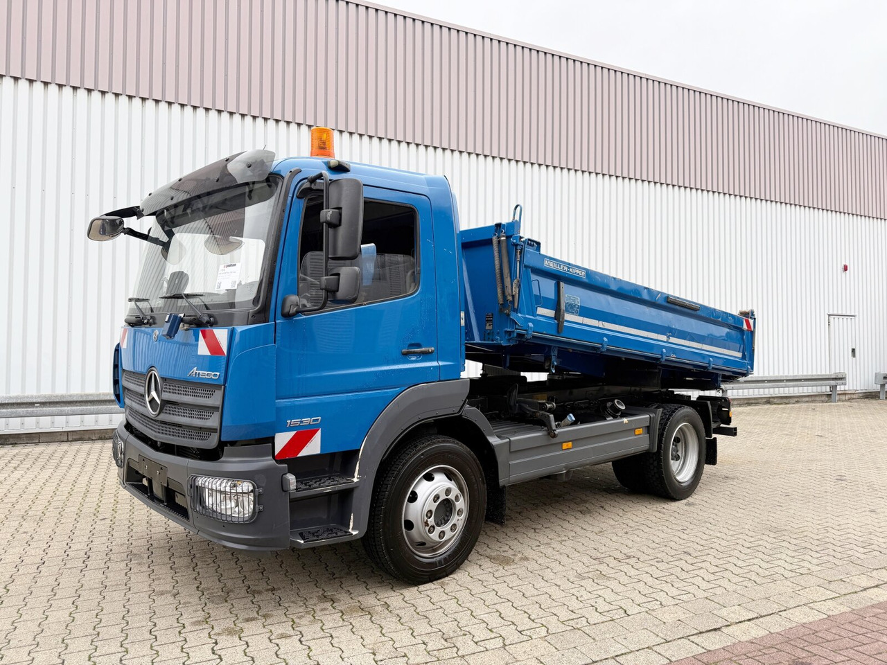 Mercedes-Benz Atego 1630 K 4x2 Atego 1630 K 4x2, Meiller 3-Seiten, 2 x AHK Öl - شاحنة قلاب: صورة 1 Mercedes-Benz Atego 1630 K 4x2 Atego 1630 K 4x2, Meiller 3-Seiten, 2 x AHK Öl - شاحنة قلاب: صورة 1