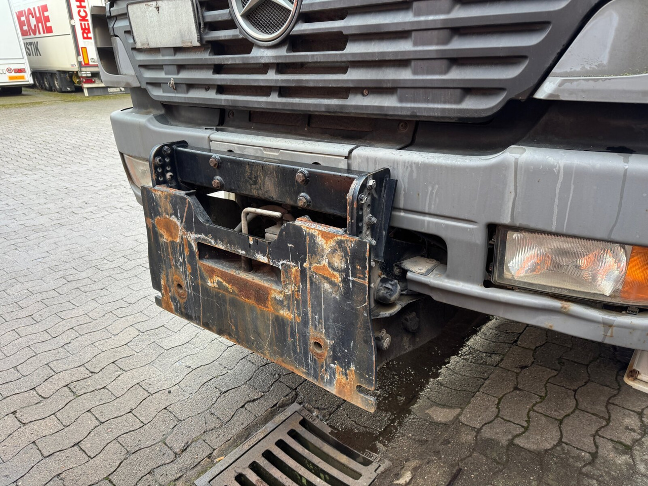 Mercedes-Benz Atego 1828 4x4 Atego 1828 4x4, Tele-Absetzer, Winterdienstausstattung - شاحنة نقل المخلفات: صورة 4 Mercedes-Benz Atego 1828 4x4 Atego 1828 4x4, Tele-Absetzer, Winterdienstausstattung - شاحنة نقل المخلفات: صورة 4