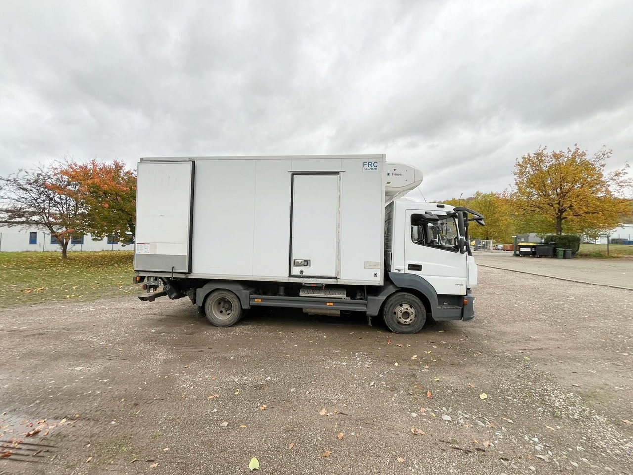 Mercedes-Benz Atego 816 4x2 Atego 816 4x2, Kühlkoffer, Trennwand, ThermoKing, LBW Sörensen - شاحنة: صورة 3 Mercedes-Benz Atego 816 4x2 Atego 816 4x2, Kühlkoffer, Trennwand, ThermoKing, LBW Sörensen - شاحنة: صورة 3