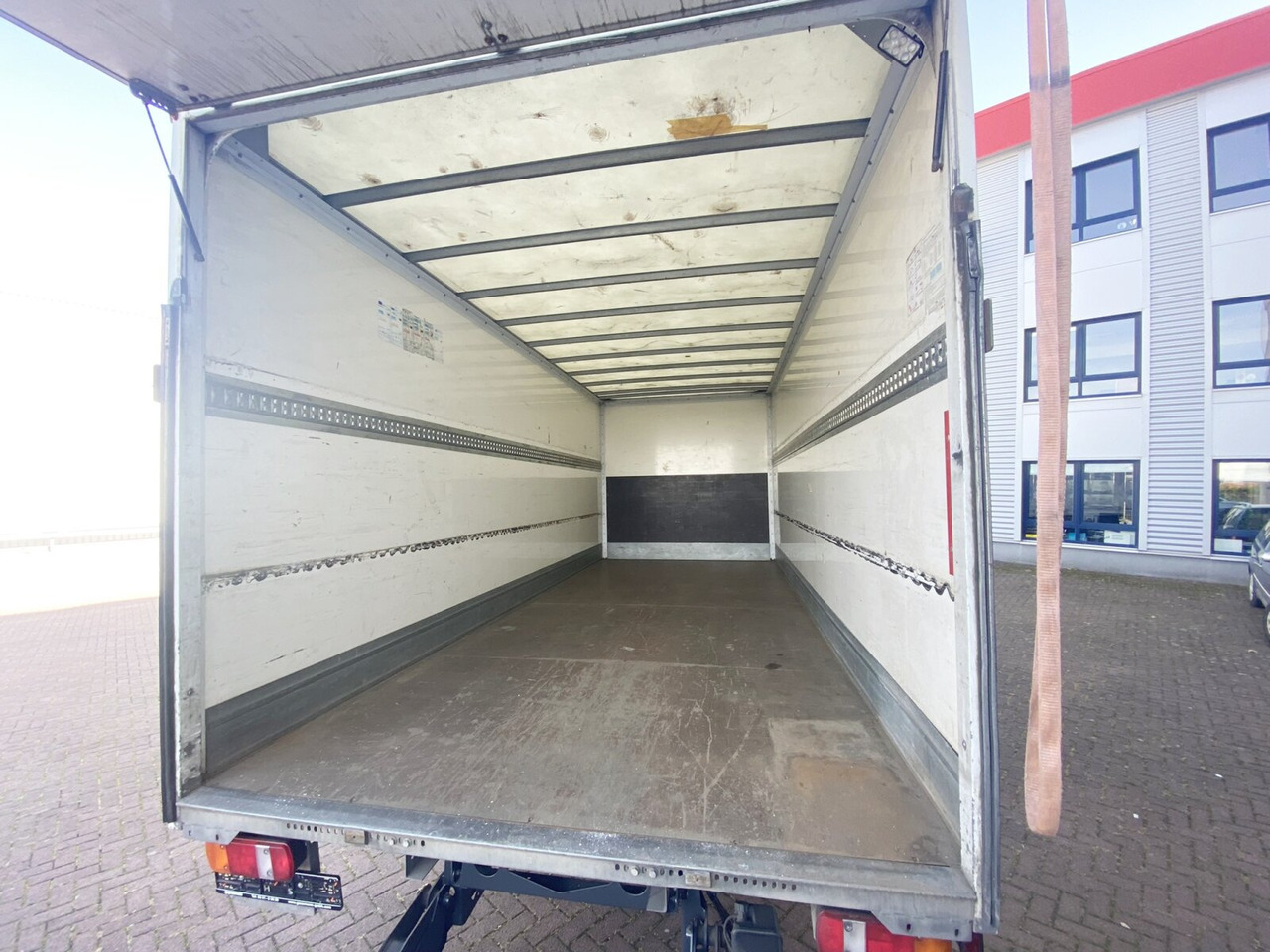 Mercedes-Benz Atego 816 4x2 Atego 816 4x2 mit Sörensen LBW - شاحنة مقفلة: صورة 2 Mercedes-Benz Atego 816 4x2 Atego 816 4x2 mit Sörensen LBW - شاحنة مقفلة: صورة 2