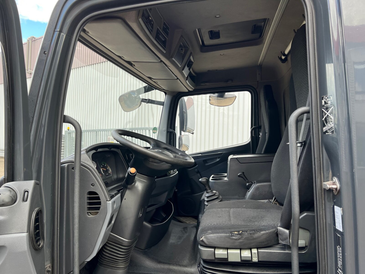 Mercedes-Benz Atego 818 L 4x2 Atego 818 L 4x2 mit MBB LBW, 4x Vorhanden! - شاحنة مقفلة: صورة 2 Mercedes-Benz Atego 818 L 4x2 Atego 818 L 4x2 mit MBB LBW, 4x Vorhanden! - شاحنة مقفلة: صورة 2