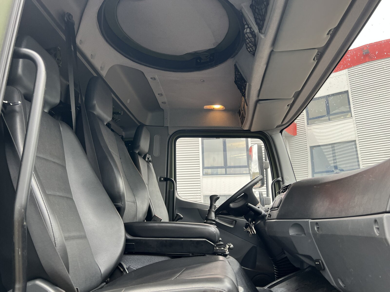 Mercedes-Benz Axor 1829 A 4x4 Axor 1829 A 4x4, Ex- - شاحنات مسطحة: صورة 2 Mercedes-Benz Axor 1829 A 4x4 Axor 1829 A 4x4, Ex- - شاحنات مسطحة: صورة 2