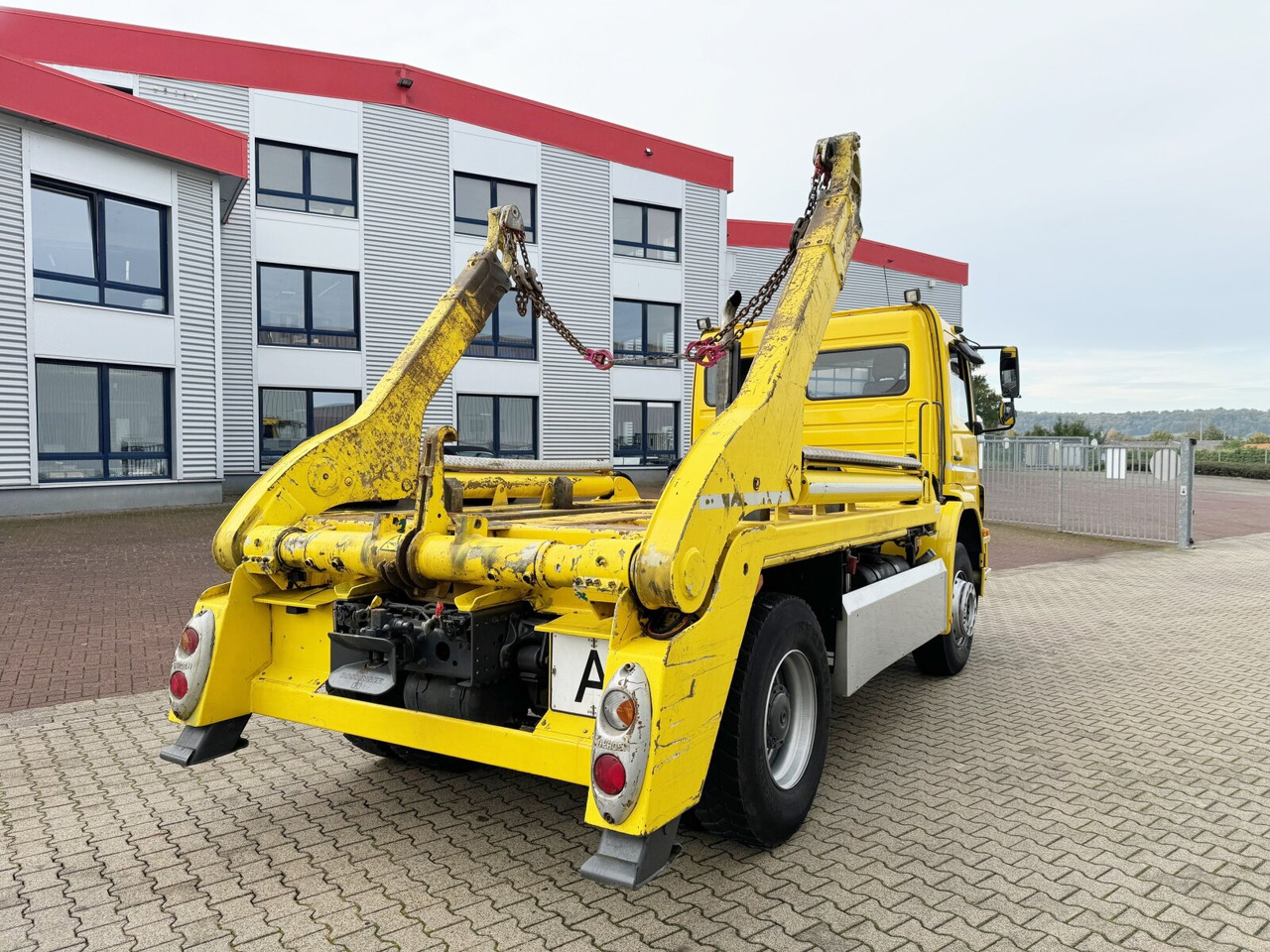 شاحنة نقل المخلفات Mercedes-Benz Axor 1833 K 4x2 Axor 1833 K 4x2, Gergen TAK 20 Tele-Absetzer: صورة 9 شاحنة نقل المخلفات Mercedes-Benz Axor 1833 K 4x2 Axor 1833 K 4x2, Gergen TAK 20 Tele-Absetzer: صورة 9