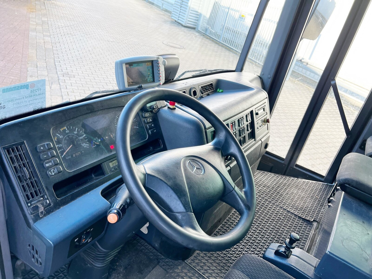 Mercedes-Benz Econic 2629 LL 6x2/4 NLA Econic 2629 LL 6x2/4 NLA, EEV, Lenkachse, FAUN Rotopress 520 L, Zöller-Schüttung - شاحنة النفايات: صورة 5 Mercedes-Benz Econic 2629 LL 6x2/4 NLA Econic 2629 LL 6x2/4 NLA, EEV, Lenkachse, FAUN Rotopress 520 L, Zöller-Schüttung - شاحنة النفايات: صورة 5