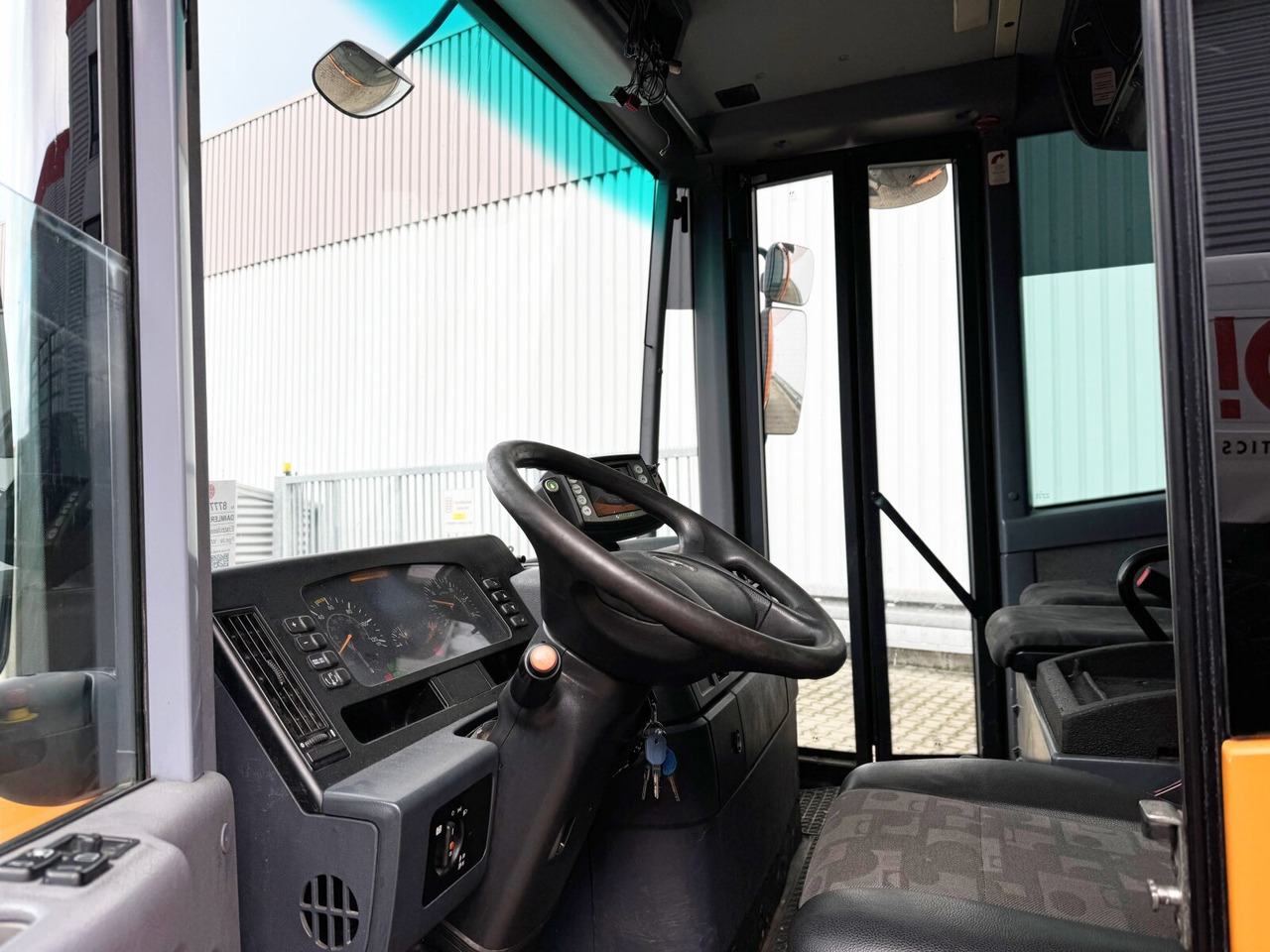 Mercedes-Benz Econic 2633 LL 6x2/4 NLA Econic 2633 LL 6x2/4 NLA, EEV, Lenkachse, Haller Aufbau - شاحنة النفايات: صورة 3 Mercedes-Benz Econic 2633 LL 6x2/4 NLA Econic 2633 LL 6x2/4 NLA, EEV, Lenkachse, Haller Aufbau - شاحنة النفايات: صورة 3