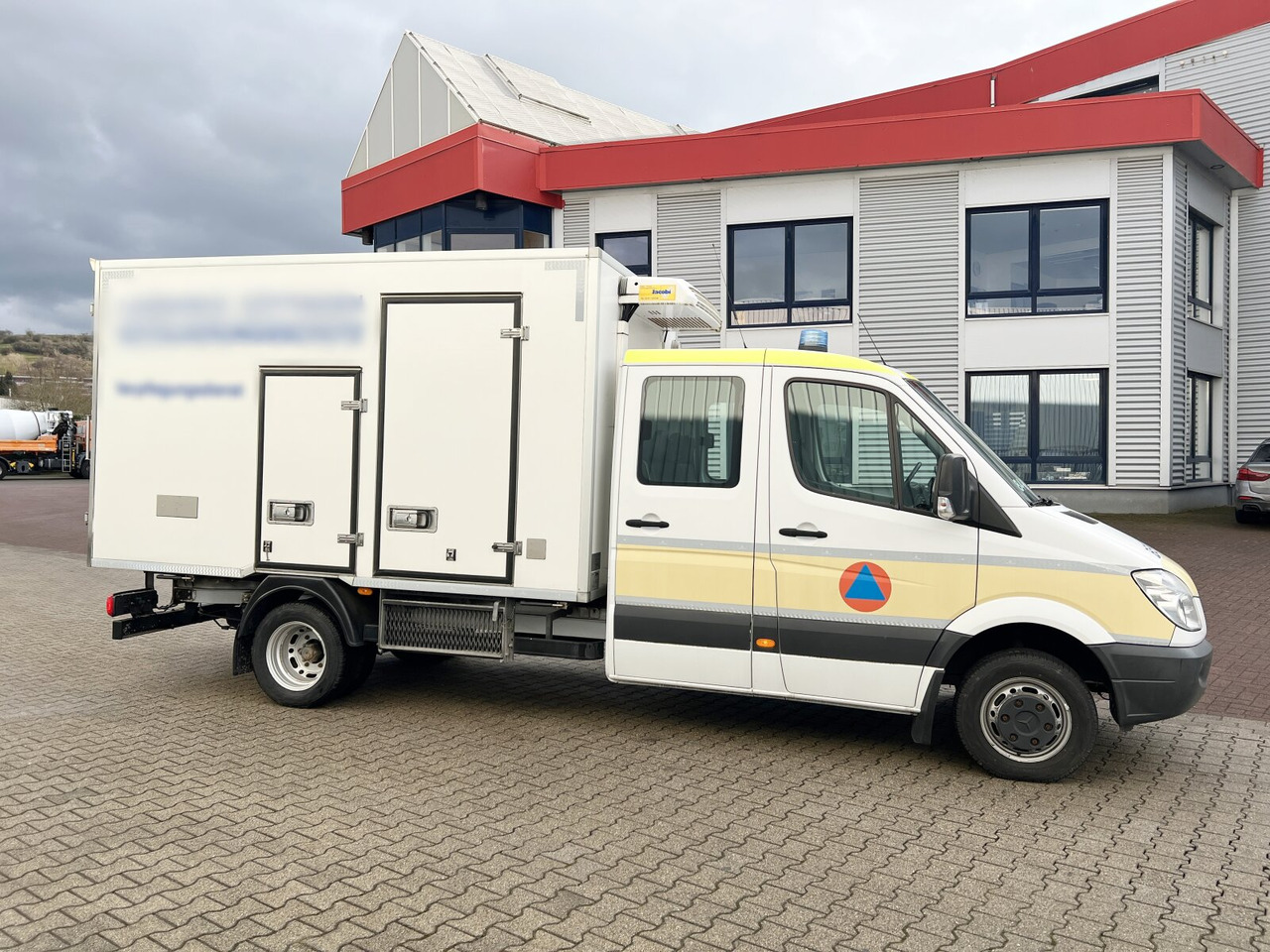 شاحنة Mercedes-Benz Sprinter 515 4x2 Doka Sprinter 515 4x2 Doka, Kühlkoffer: صورة 8