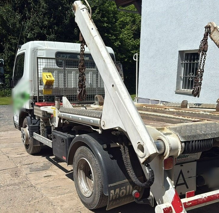 Mitsubishi Canter Fuso 7C15 4x2 Canter Fuso 7C15 4x2, Tele-Absetzer, Vereiterbar bis 10m³ - شاحنة نقل المخلفات: صورة 3 Mitsubishi Canter Fuso 7C15 4x2 Canter Fuso 7C15 4x2, Tele-Absetzer, Vereiterbar bis 10m³ - شاحنة نقل المخلفات: صورة 3