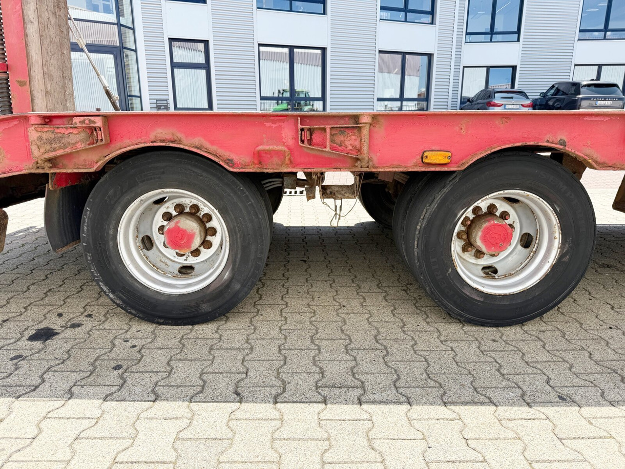 PT 30,0 Kompakt PT 30,0 Kompakt, verbr. auf 3m - مقطورة مسطحة منخفضة: صورة 2 PT 30,0 Kompakt PT 30,0 Kompakt, verbr. auf 3m - مقطورة مسطحة منخفضة: صورة 2