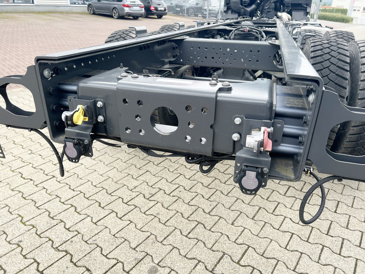 Renault C 480 8x4 C 480 8x4 - شاحنة هيكل كابينة: صورة 3 Renault C 480 8x4 C 480 8x4 - شاحنة هيكل كابينة: صورة 3