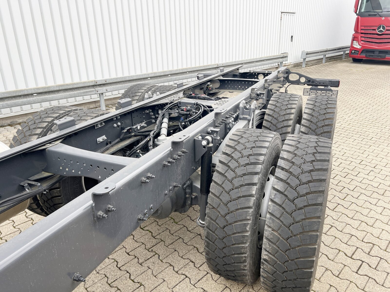 Renault C 480 8x4 C 480 8x4 - شاحنة ذات خطاف: صورة 2 Renault C 480 8x4 C 480 8x4 - شاحنة ذات خطاف: صورة 2