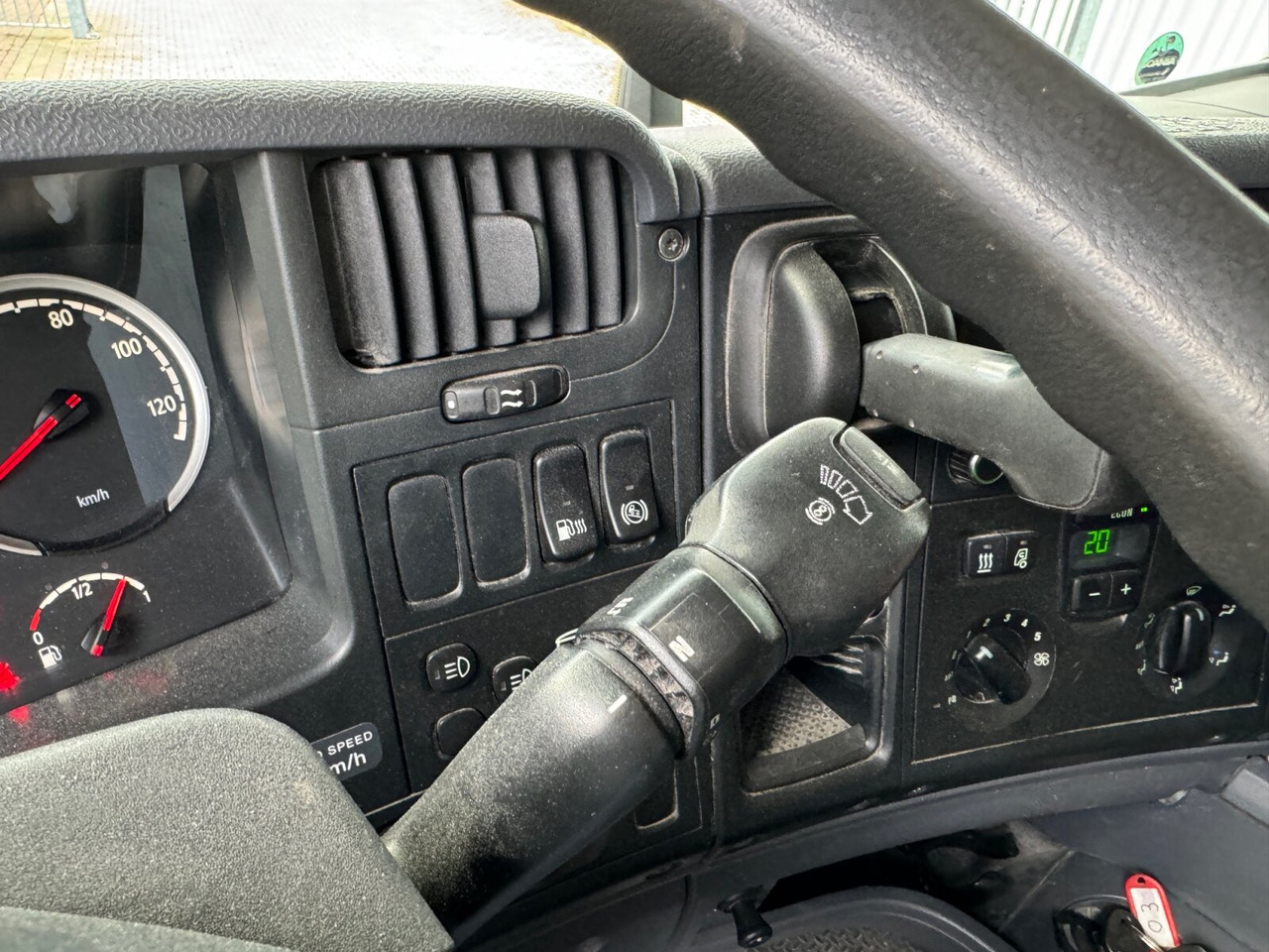 Scania G410 4x2 G410 4x2, Retarder - وحدة جر: صورة 5 Scania G410 4x2 G410 4x2, Retarder - وحدة جر: صورة 5