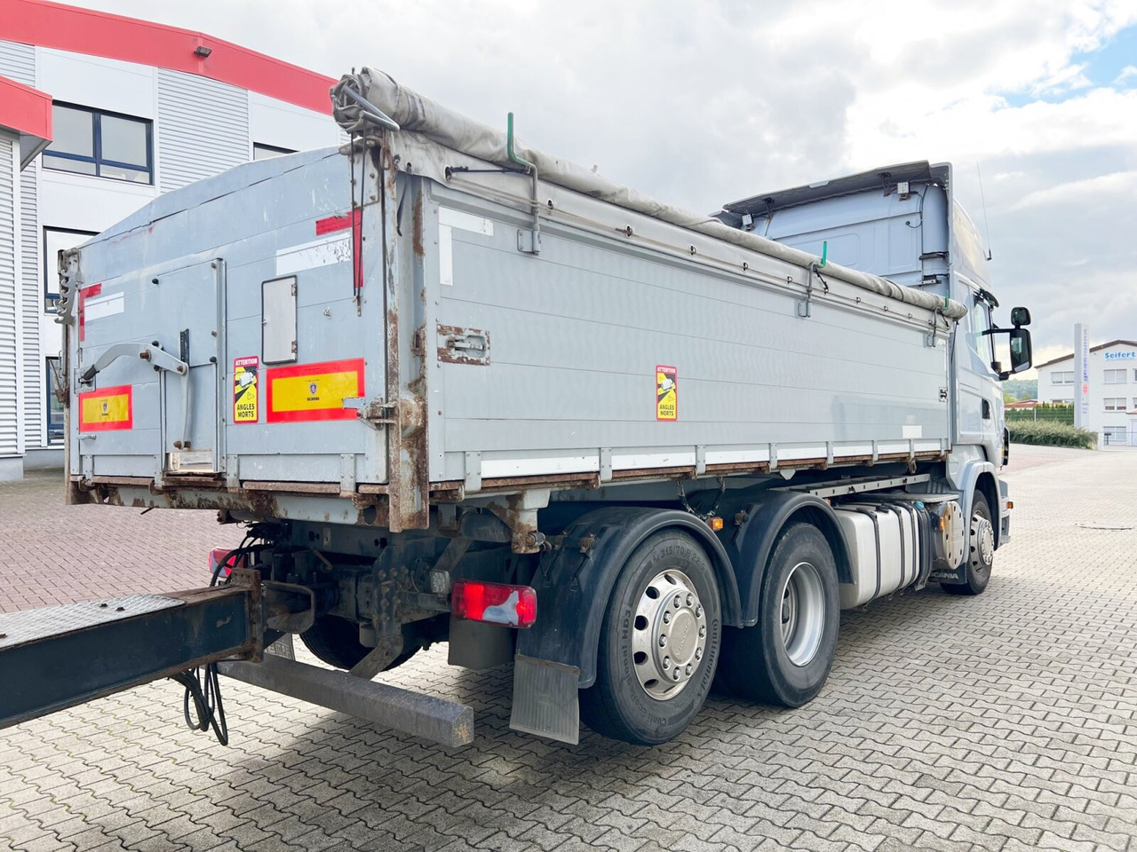 شاحنة قلاب Scania R560 6x2 R560 6x2, V8, Retarder, Liftachse, Standklima, Alu-Bordwände, ca. 15m³: صورة 10 شاحنة قلاب Scania R560 6x2 R560 6x2, V8, Retarder, Liftachse, Standklima, Alu-Bordwände, ca. 15m³: صورة 10