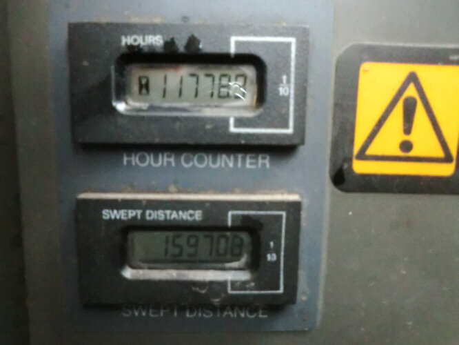 Schmidt - SK153SX - سياره كنس شوارع: صورة 2 Schmidt - SK153SX - سياره كنس شوارع: صورة 2