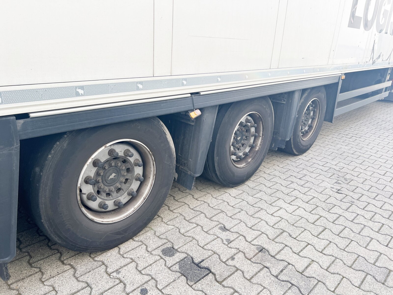 Schmitz Cargobull SKO 24/L-13.4 FP 45 SKO 24/L-13.4 FP 25 45 COOL, Mega, Doppelstock Schmitz Cargobull SKO 24/L-13.4 FP 45 SKO 24/L-13.4 FP 25 45 COOL, Mega, Doppelstock: صورة 14 Schmitz Cargobull SKO 24/L-13.4 FP 45 SKO 24/L-13.4 FP 25 45 COOL, Mega, Doppelstock Schmitz Cargobull SKO 24/L-13.4 FP 45 SKO 24/L-13.4 FP 25 45 COOL, Mega, Doppelstock: صورة 14