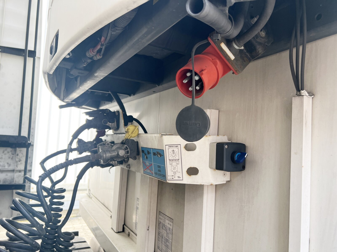 Schmitz Cargobull SKO 24/L-13.4 FP 45 SKO 24/L-13.4 FP 25 45 COOL, Mega, Doppelstock - نصف مقطورة مُبرِّدة: صورة 2 Schmitz Cargobull SKO 24/L-13.4 FP 45 SKO 24/L-13.4 FP 25 45 COOL, Mega, Doppelstock - نصف مقطورة مُبرِّدة: صورة 2