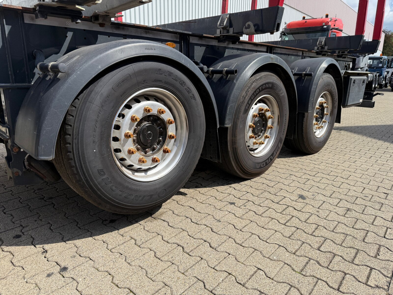 نصف مقطورة اخشاب Schwarzmüller 3-Achs Holzauflieger 3-Achs Holzauflieger, Liftachse, MEHRFACH VORHANDEN!: صورة 11