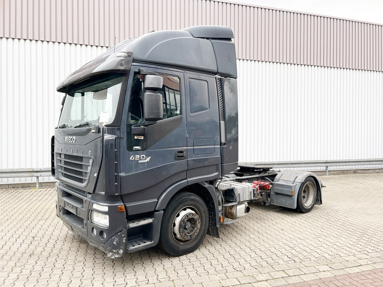 Stralis AS440S42 4x2 Stralis AS440S42 4x2, Retarder - وحدة جر: صورة 1 Stralis AS440S42 4x2 Stralis AS440S42 4x2, Retarder - وحدة جر: صورة 1
