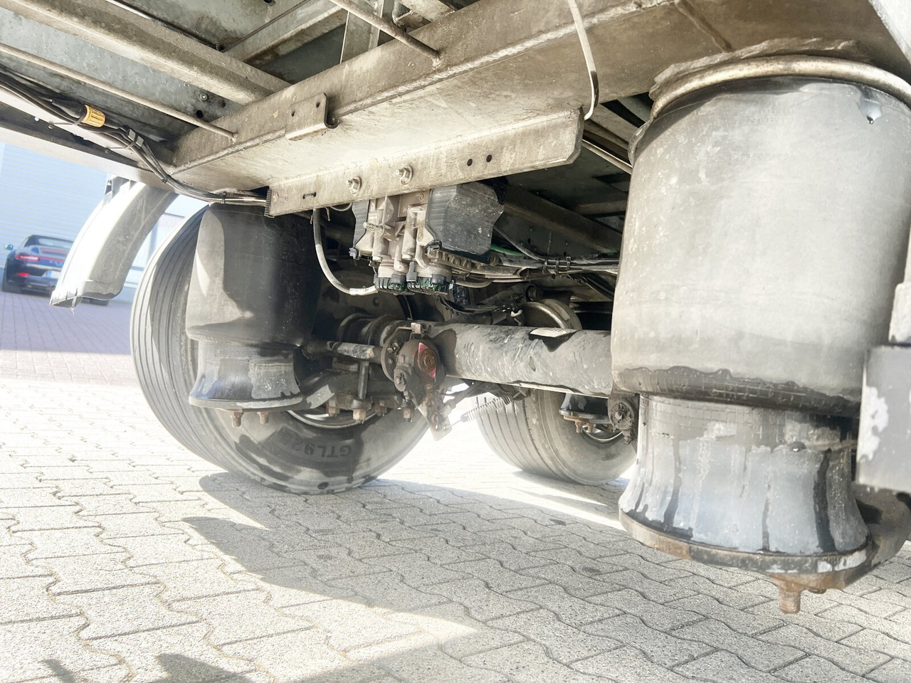 عربة مقطورة TTD 19 Schwebheim TTD 19 Schwebheim, Rampenschacht, Verzinkt: صورة 7 عربة مقطورة TTD 19 Schwebheim TTD 19 Schwebheim, Rampenschacht, Verzinkt: صورة 7