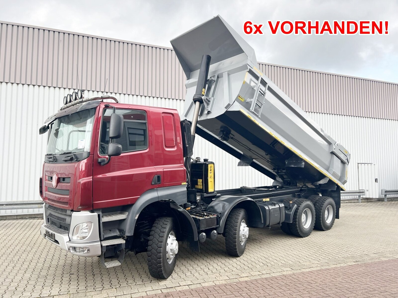 Tatra Phoenix 8x8 Phoenix 8x8, Stahlmulde ca. 22m³, hydr. Heckklappe - شاحنة التعدين: صورة 1 Tatra Phoenix 8x8 Phoenix 8x8, Stahlmulde ca. 22m³, hydr. Heckklappe - شاحنة التعدين: صورة 1