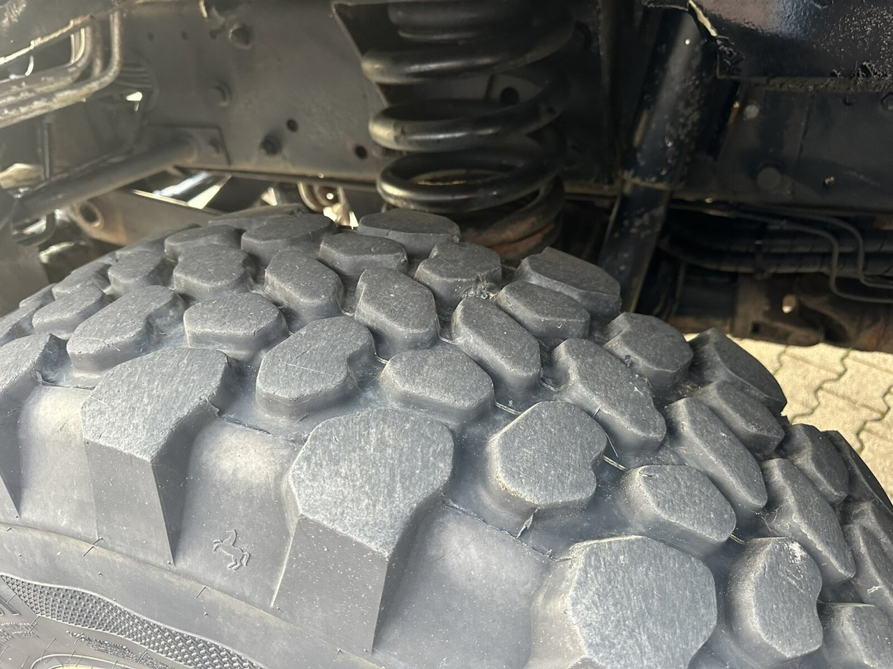 Unimog U300 405/10 4x4 U300 405/10 4x4, Kommunalhydraulik, Frontzapfwelle, Kipper - شاحنة التوصيل: صورة 3 Unimog U300 405/10 4x4 U300 405/10 4x4, Kommunalhydraulik, Frontzapfwelle, Kipper - شاحنة التوصيل: صورة 3