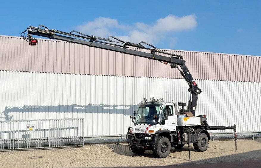 Unimog U400 4x4 U400 4x4, Frontzapfwelle, Heckkran Hiab XS 144-E4 HiDuo, Seilwinde, Funk - موبايل كرين: صورة 1 Unimog U400 4x4 U400 4x4, Frontzapfwelle, Heckkran Hiab XS 144-E4 HiDuo, Seilwinde, Funk - موبايل كرين: صورة 1