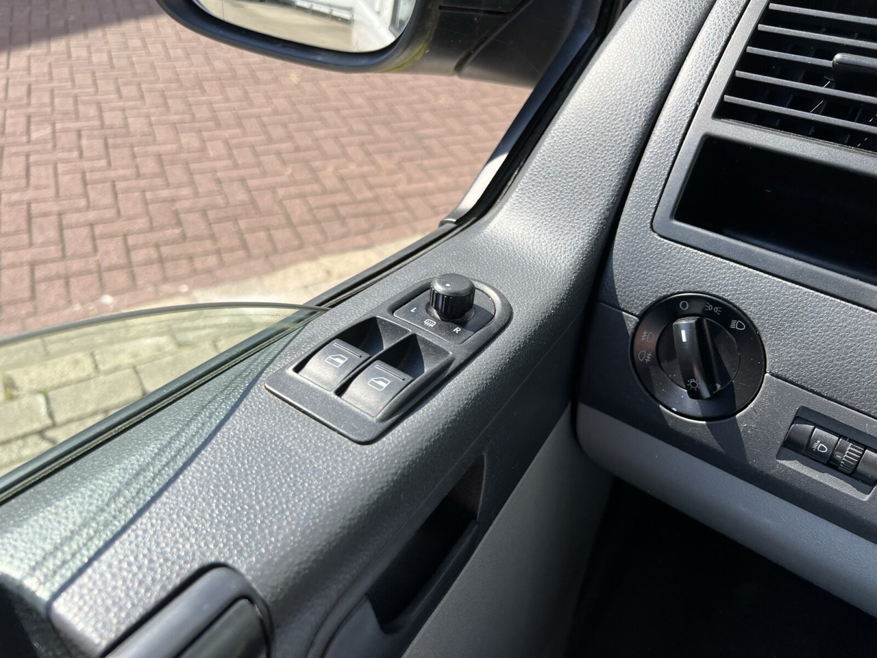 سيارة اسعاف Volkswagen T5 2.0 TDI 4x2 T5 2.0 TDI 4x2, Krankenwagen: صورة 7