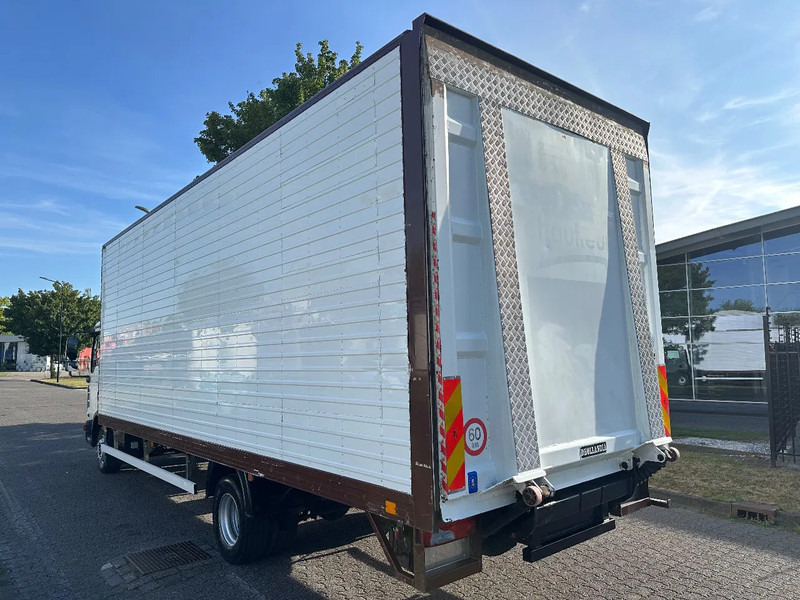 MAN TGL 12.210 MANUAL + 2000 KG LIFT + 2.60 M HIGH BIG BOX + AIRCO + SPRING / SPRING + 3 SEATS - شاحنة مقفلة: صورة 3 MAN TGL 12.210 MANUAL + 2000 KG LIFT + 2.60 M HIGH BIG BOX + AIRCO + SPRING / SPRING + 3 SEATS - شاحنة مقفلة: صورة 3