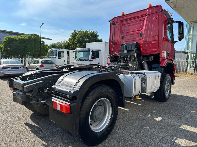 Mercedes-Benz Arocs 1824 4x4 ALLROAD + KIPPER HYDRAULIC + 334.231 KM + SPRING / SPRING + EURO 6 - وحدة جر: صورة 4 Mercedes-Benz Arocs 1824 4x4 ALLROAD + KIPPER HYDRAULIC + 334.231 KM + SPRING / SPRING + EURO 6 - وحدة جر: صورة 4
