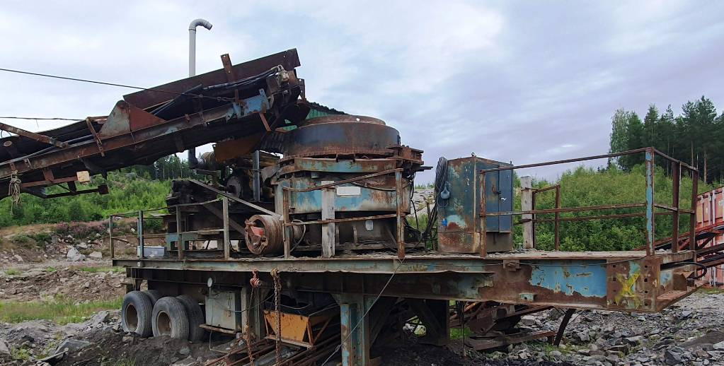 Brown Lenox Kue-Ken 1300 CT - كسارة مخرو: صورة 1 Brown Lenox Kue-Ken 1300 CT - كسارة مخرو: صورة 1