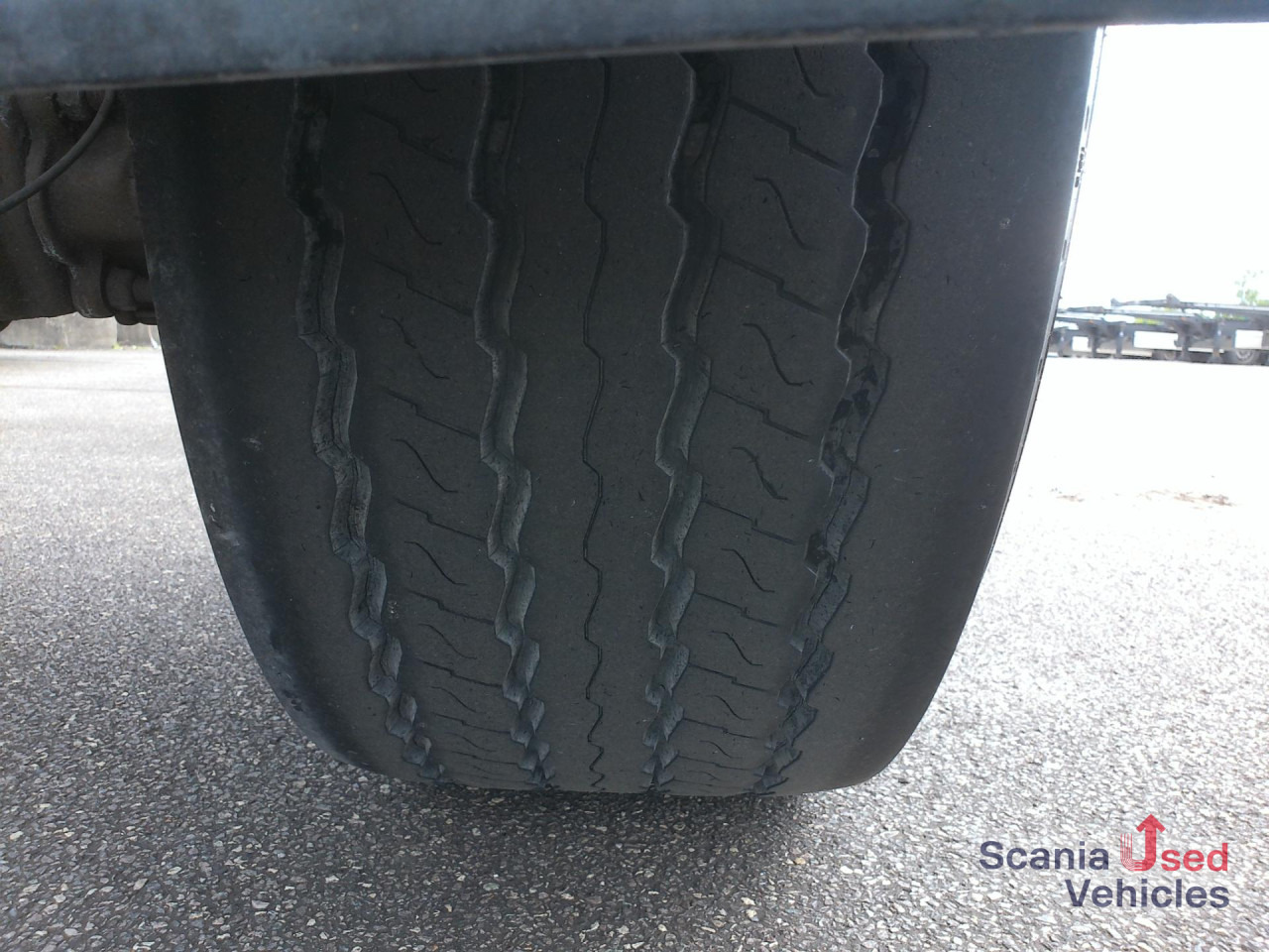 HUEFFERMANN HSA 1870LS f. Abrollbehälter Top !!! - مقطورة هوك ليفت/ لود لوجر: صورة 2 HUEFFERMANN HSA 1870LS f. Abrollbehälter Top !!! - مقطورة هوك ليفت/ لود لوجر: صورة 2