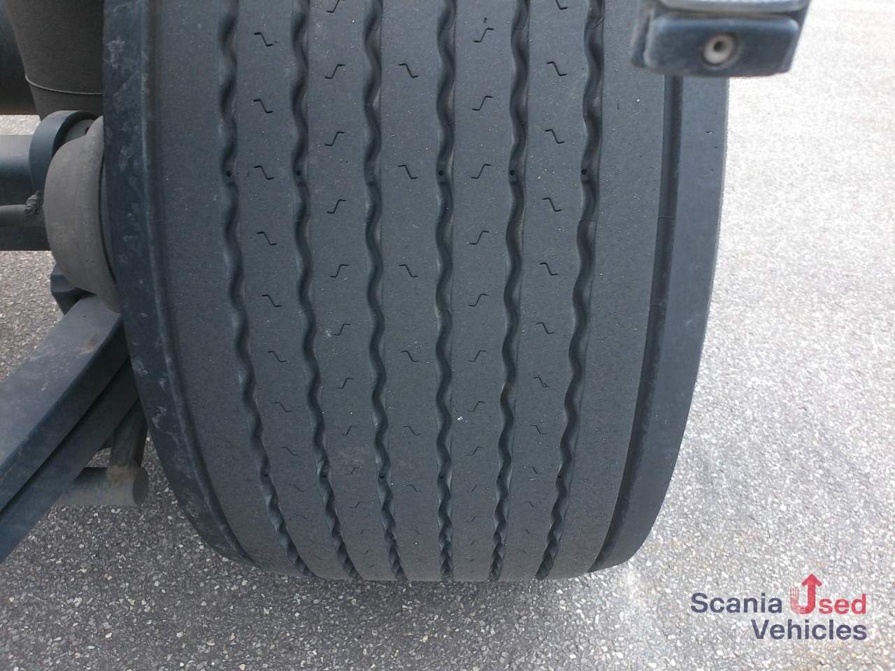 KRONE AZW 18 DB Wechselaufbau verstellbare Deichsel - مقطورة نقل الحاويات: صورة 3 KRONE AZW 18 DB Wechselaufbau verstellbare Deichsel - مقطورة نقل الحاويات: صورة 3