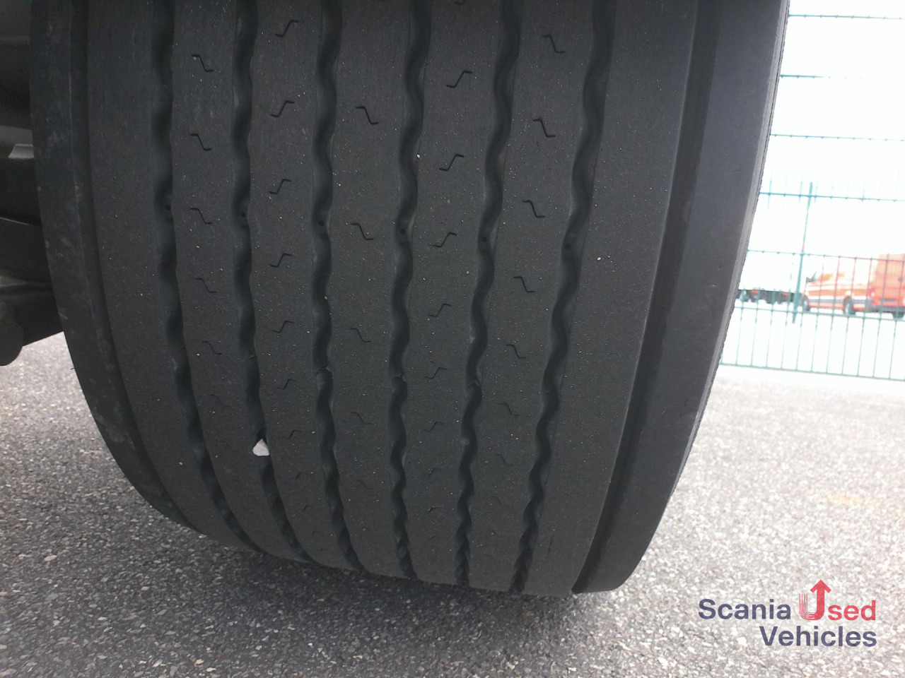 KRONE AZW 18 DB Wechselaufbau verstellbare Deichsel - مقطورة نقل الحاويات: صورة 4 KRONE AZW 18 DB Wechselaufbau verstellbare Deichsel - مقطورة نقل الحاويات: صورة 4
