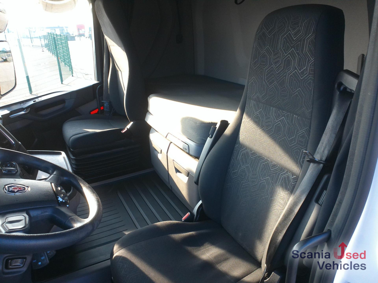 SCANIA R 410 A4x2NA - Leasing 989,00 - 100 tkm p.a.!!! - وحدة جر: صورة 2 SCANIA R 410 A4x2NA - Leasing 989,00 - 100 tkm p.a.!!! - وحدة جر: صورة 2