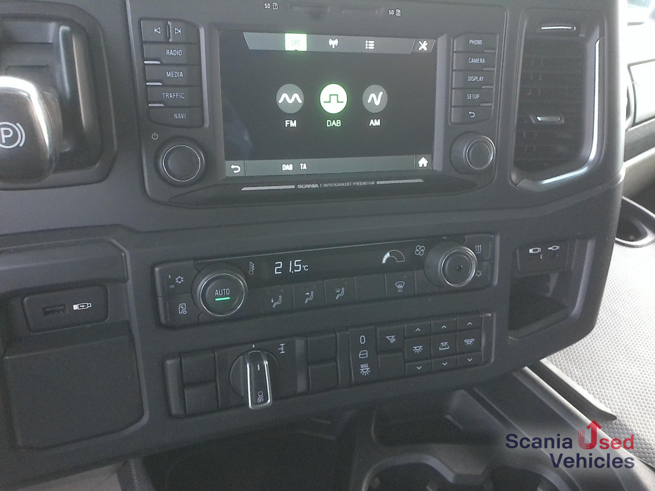 SCANIA R 450 A4x2EB - وحدة جر: صورة 2 SCANIA R 450 A4x2EB - وحدة جر: صورة 2