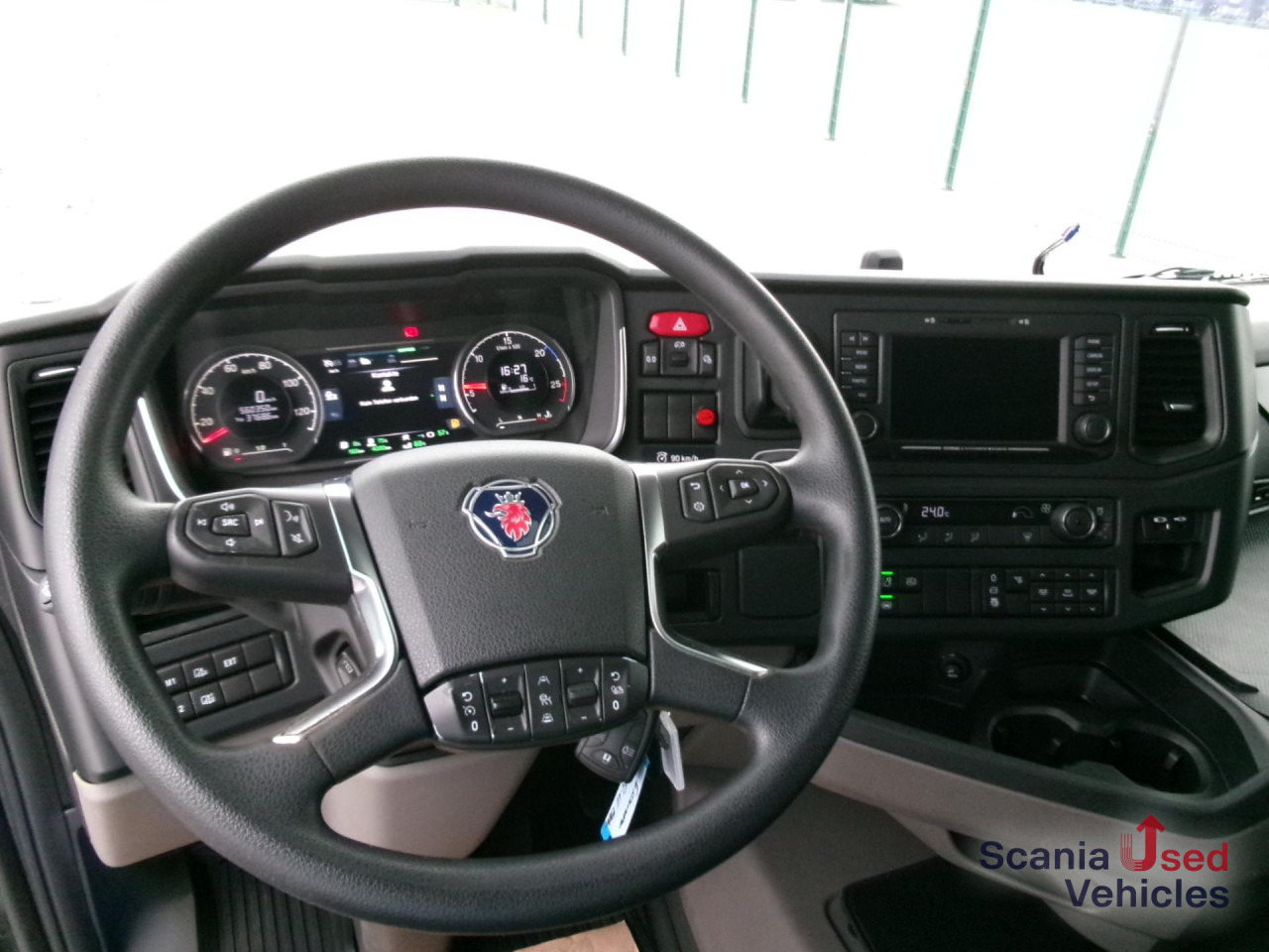 SCANIA R 450 A4x2NA - وحدة جر: صورة 3 SCANIA R 450 A4x2NA - وحدة جر: صورة 3