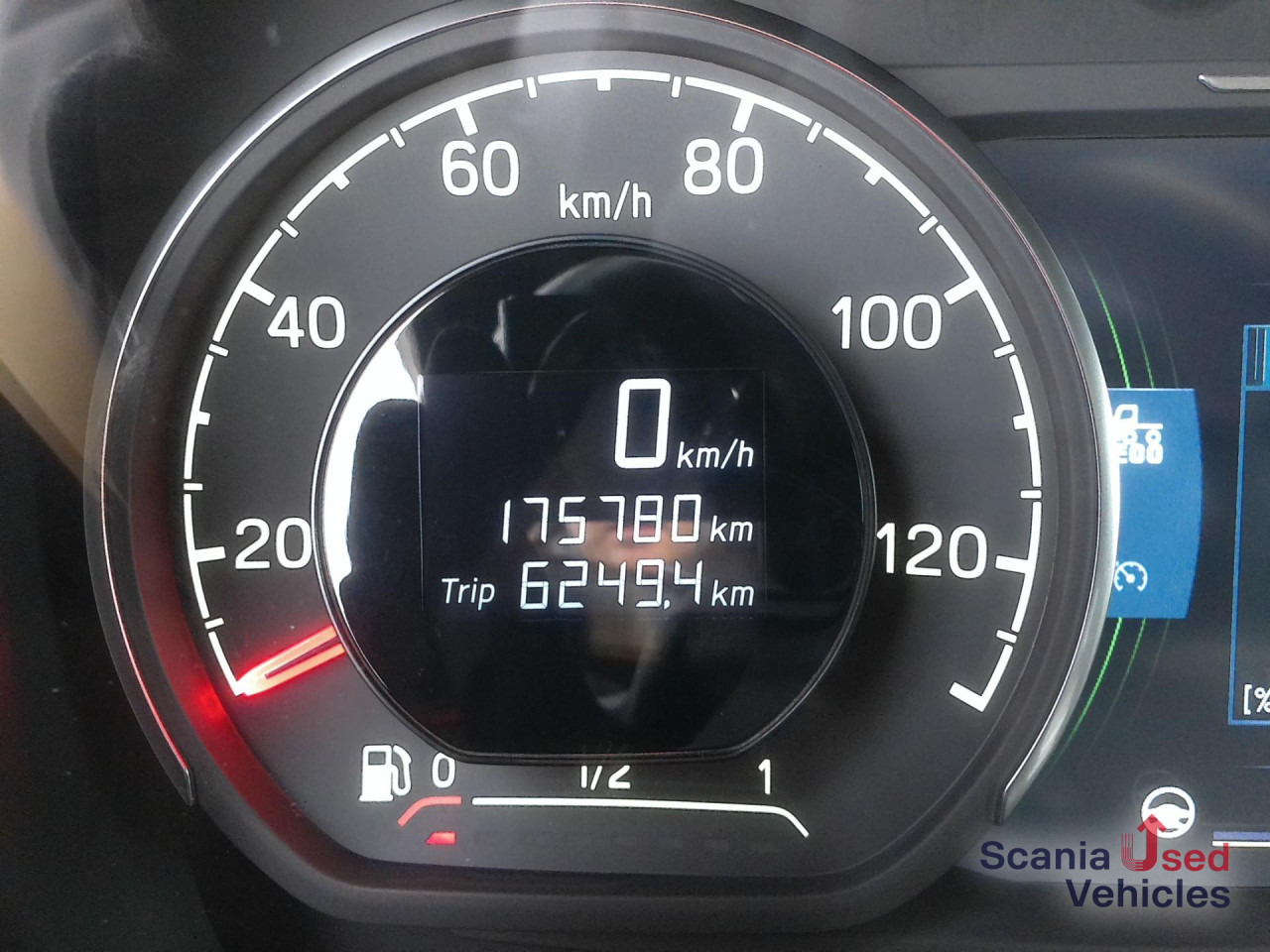 SCANIA R 460 A4x2EB - وحدة جر: صورة 4 SCANIA R 460 A4x2EB - وحدة جر: صورة 4