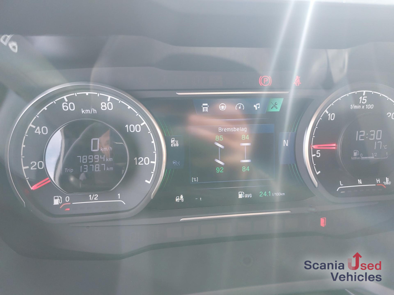 SCANIA R 460 A4x2NA - Kipphydraulik!!! - وحدة جر: صورة 5 SCANIA R 460 A4x2NA - Kipphydraulik!!! - وحدة جر: صورة 5